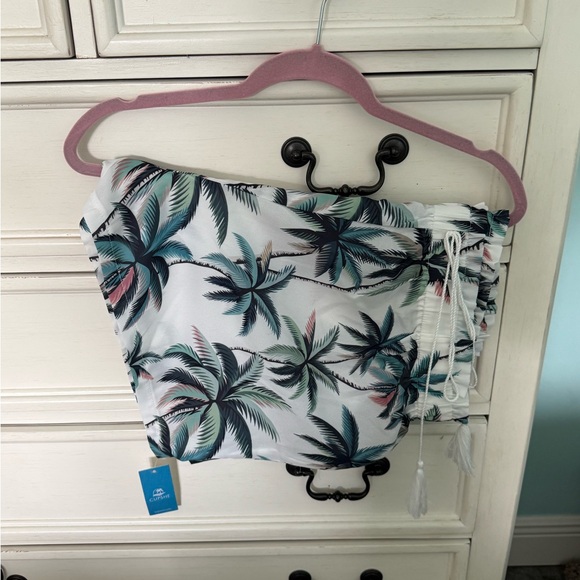 Cupshe White Tropical Print Women Shorts - Picture 2 of 3